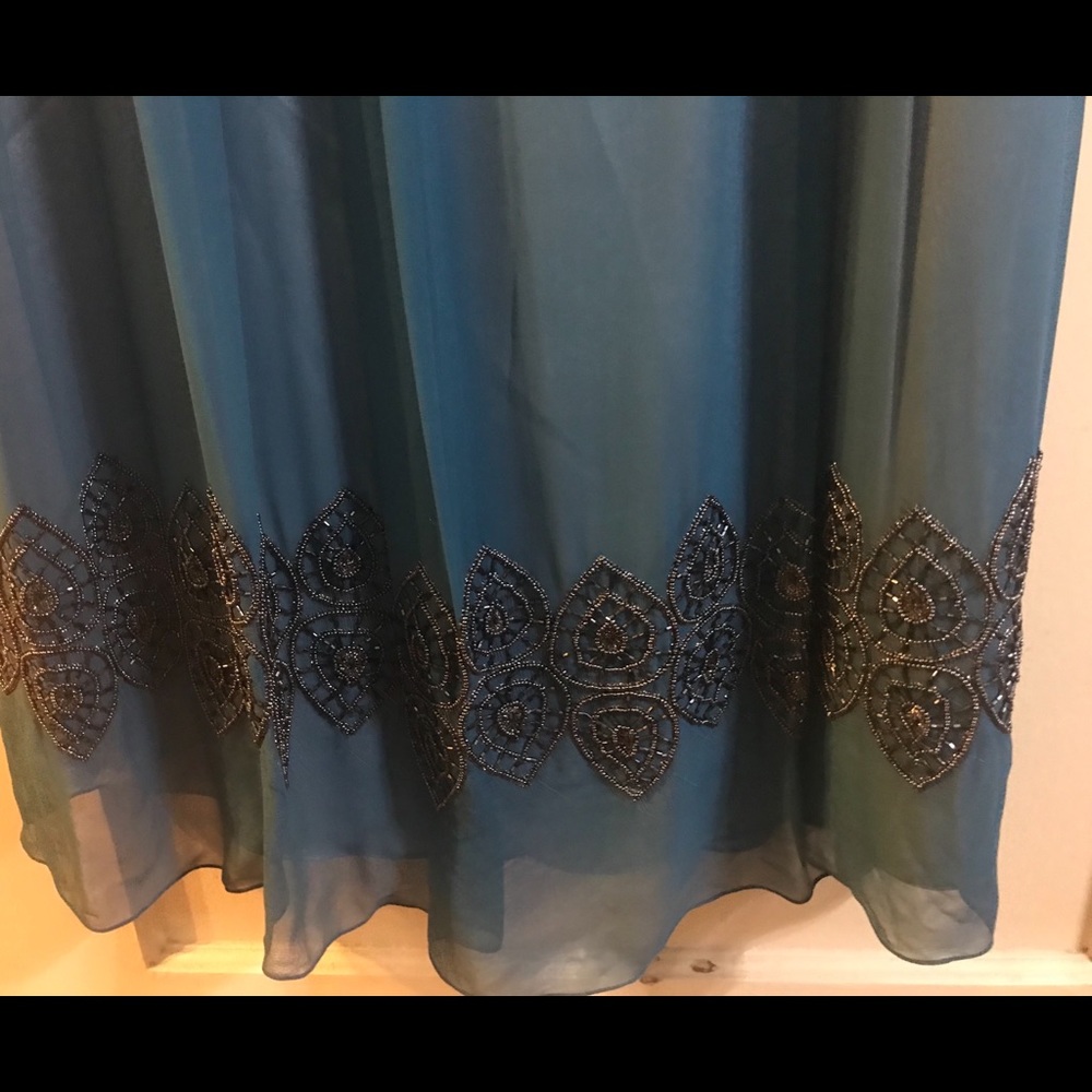 Adrianna Papell Evening Gown - Picture 3 of 4